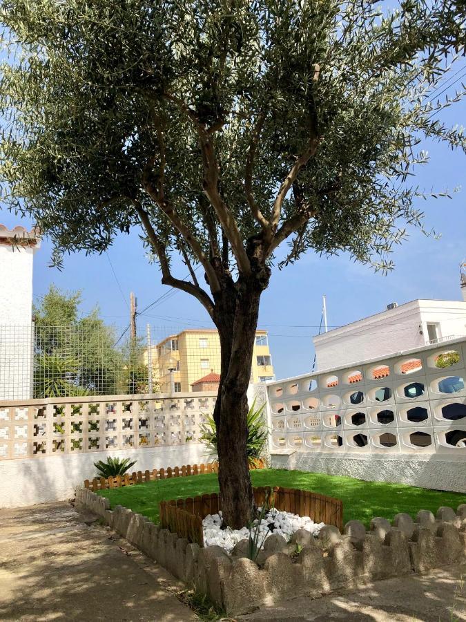فيلا Magnifica Casa Con Jardin Y Barbacoa En روساس المظهر الخارجي الصورة
